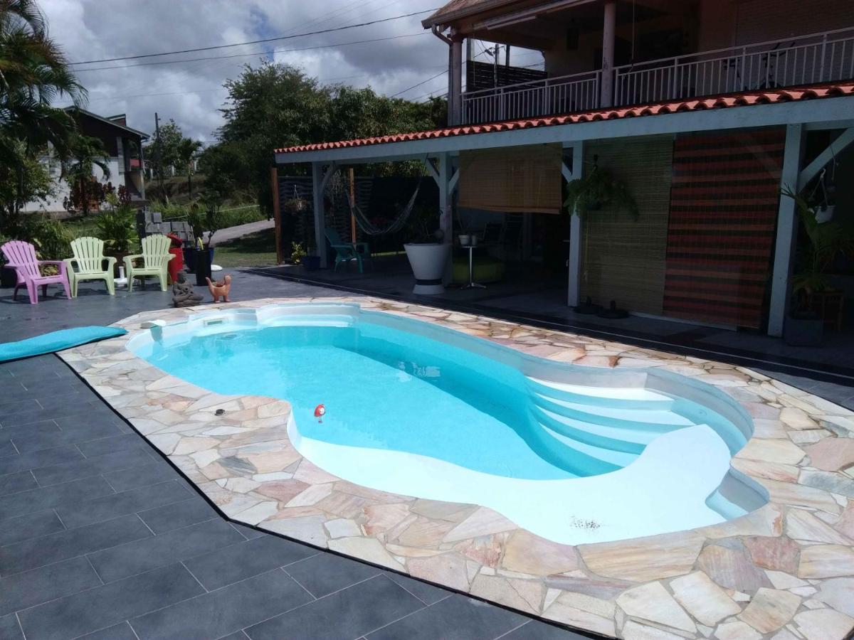 Grand T2 Tout Confort , Emplacement Ideal Riviere-Salee Exteriör bild