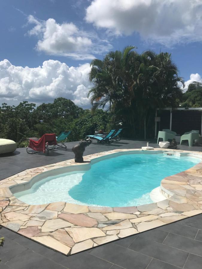 Grand T2 Tout Confort , Emplacement Ideal Riviere-Salee Exteriör bild